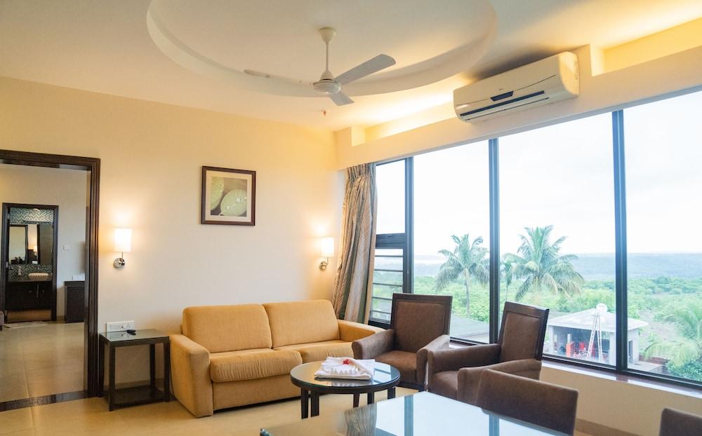 Greenleaf The Resort & Spa, Ganpatipule