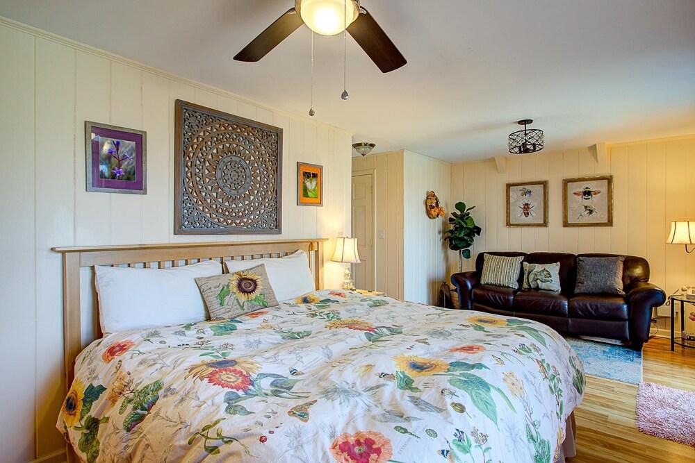 VCI - Tundra Swan Chalet