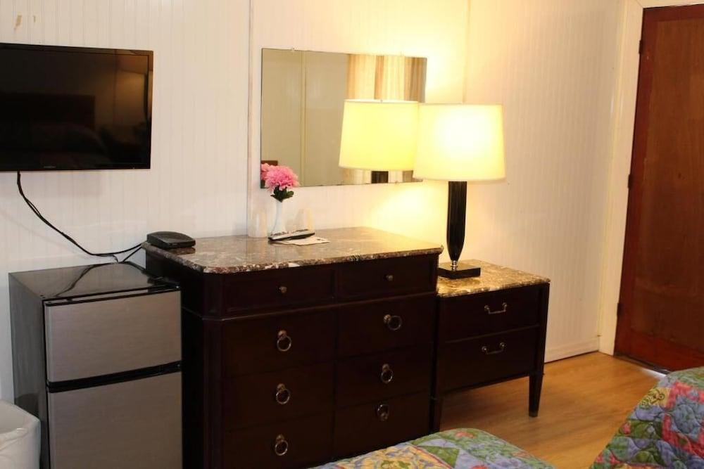 Royal Coach Motor Lodge