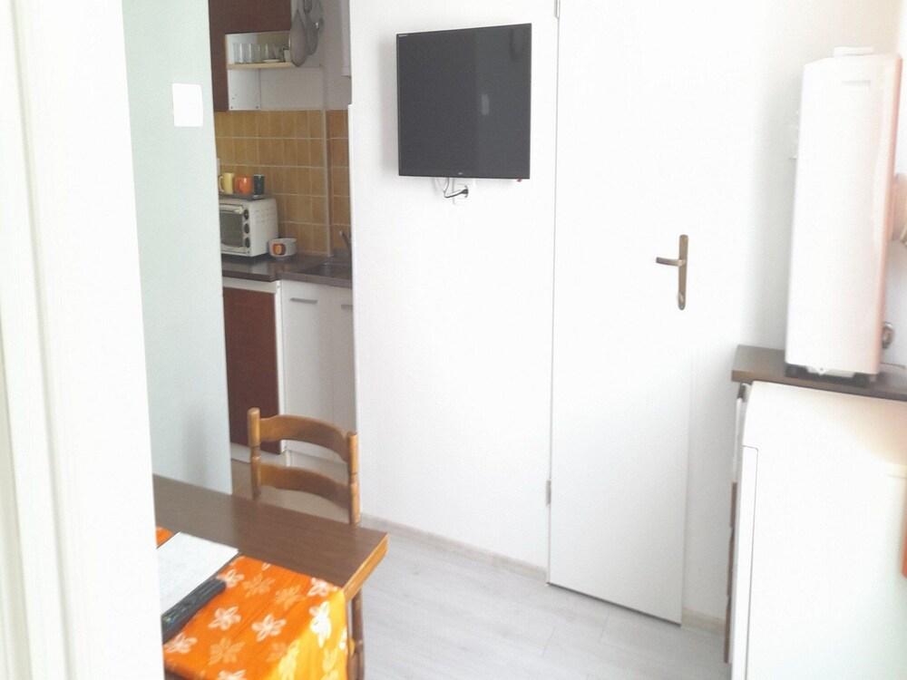 Apartment Central Location