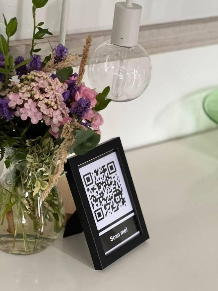 2 Bed Grade 2 - Dates Back to 1500's