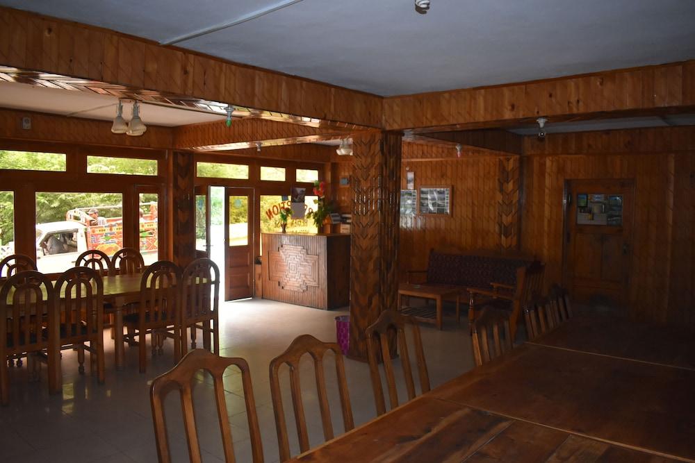 Heaven Rose Hotel & Restaurant Old