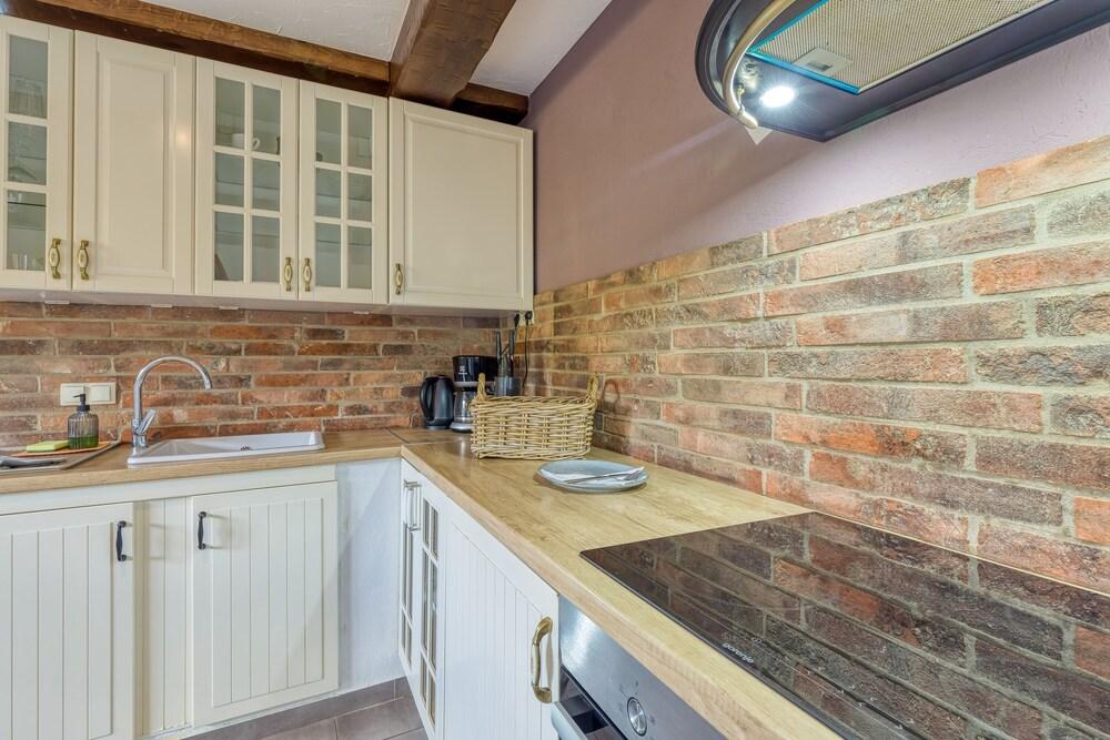 The Mill House Pool Suite