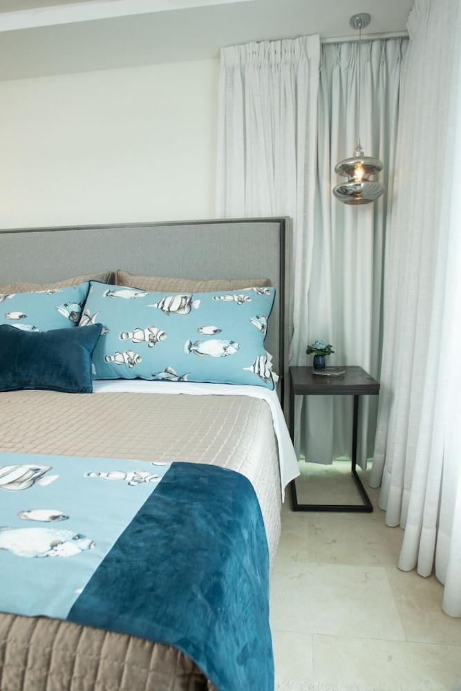 Cofresi Hills Residence