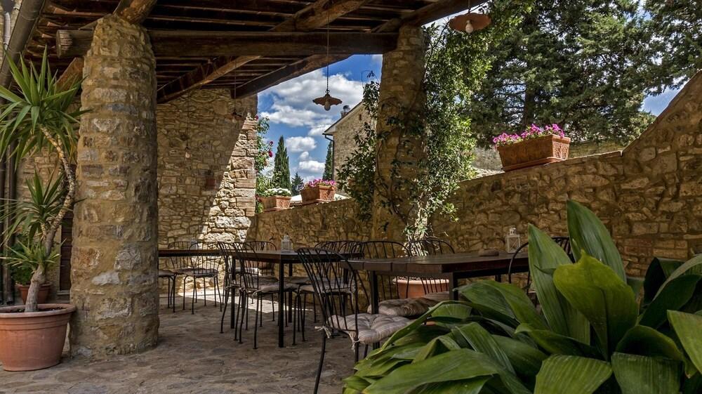 La Scaletta Della Rocca