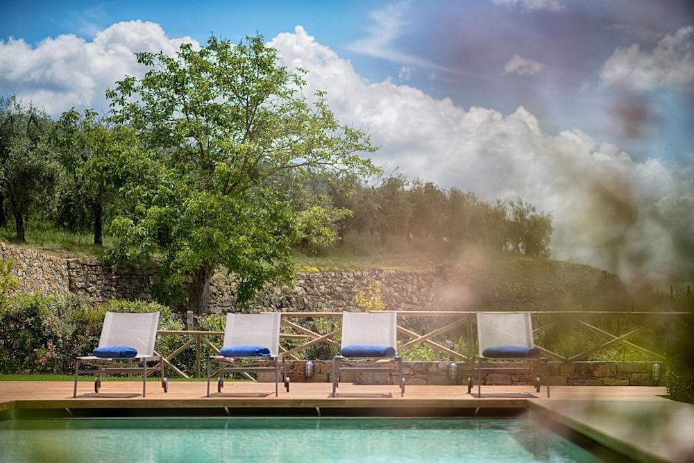 Valletta For Four Rose