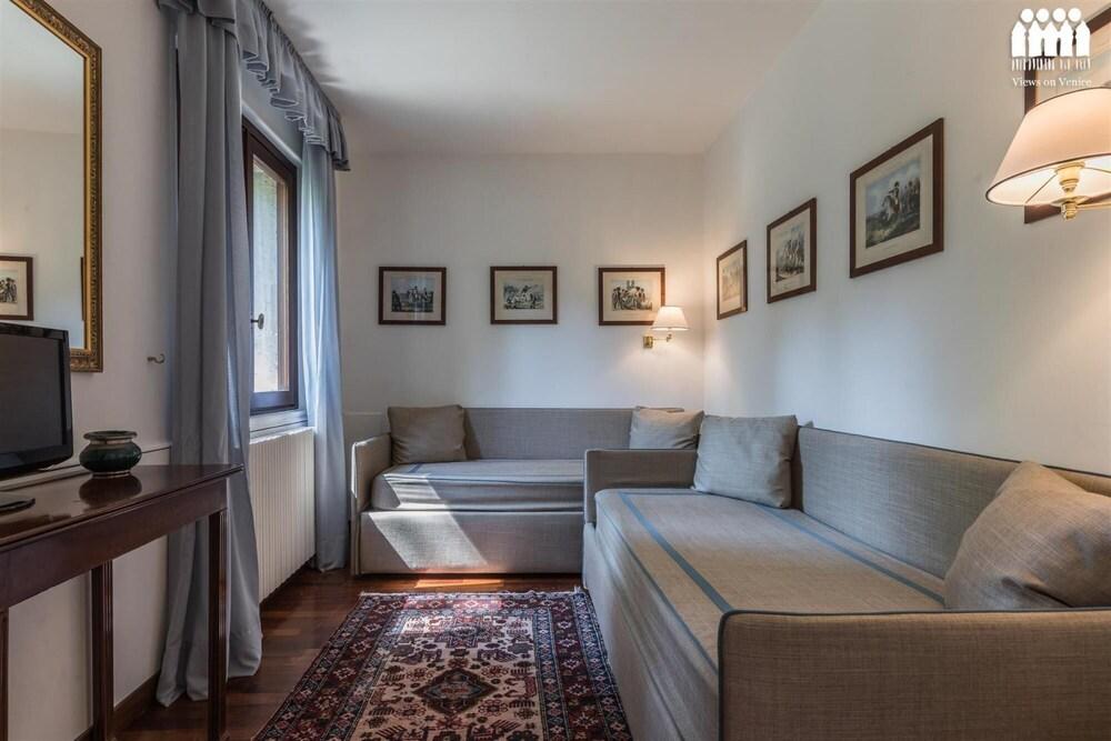 Ca Cerchieri 1 Cosy Apartment