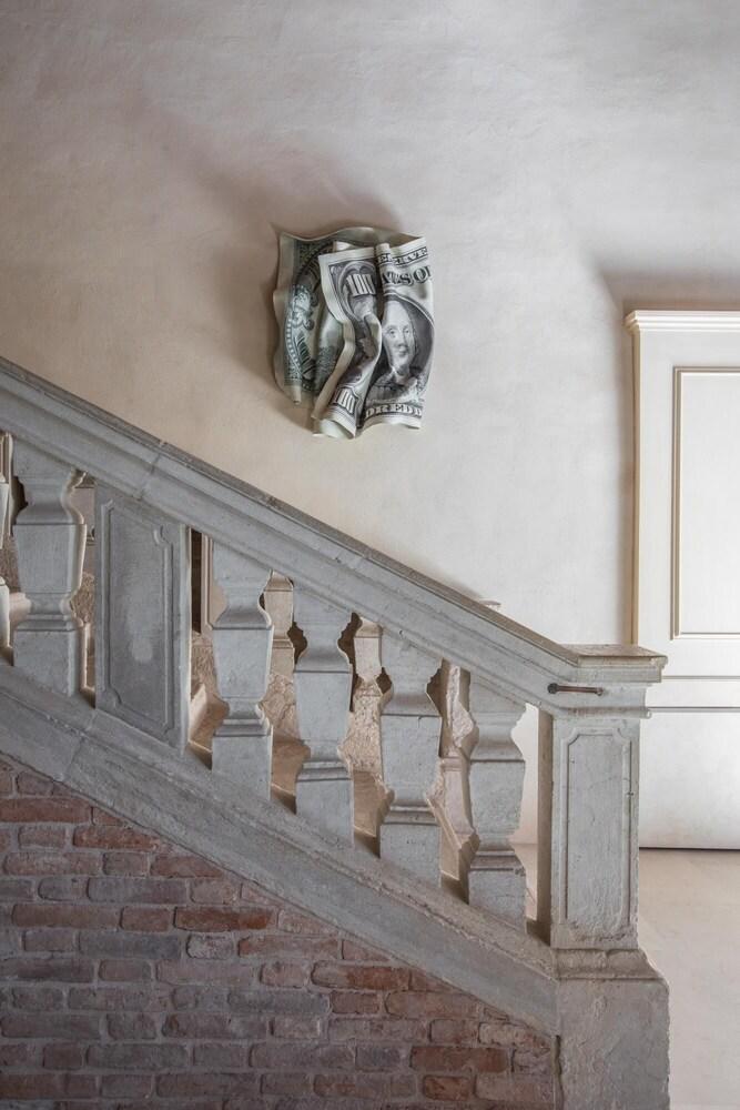 Varoter Design Venetian Studio