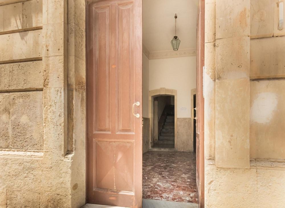 Sr-i754-piav13at - Green Syracuse