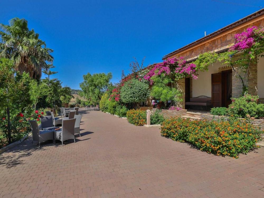 Agriturismo a Alia ID 3637