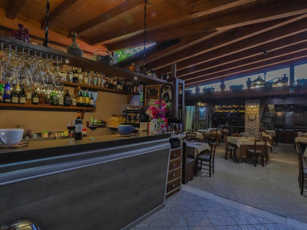 Agriturismo a Alia ID 3643