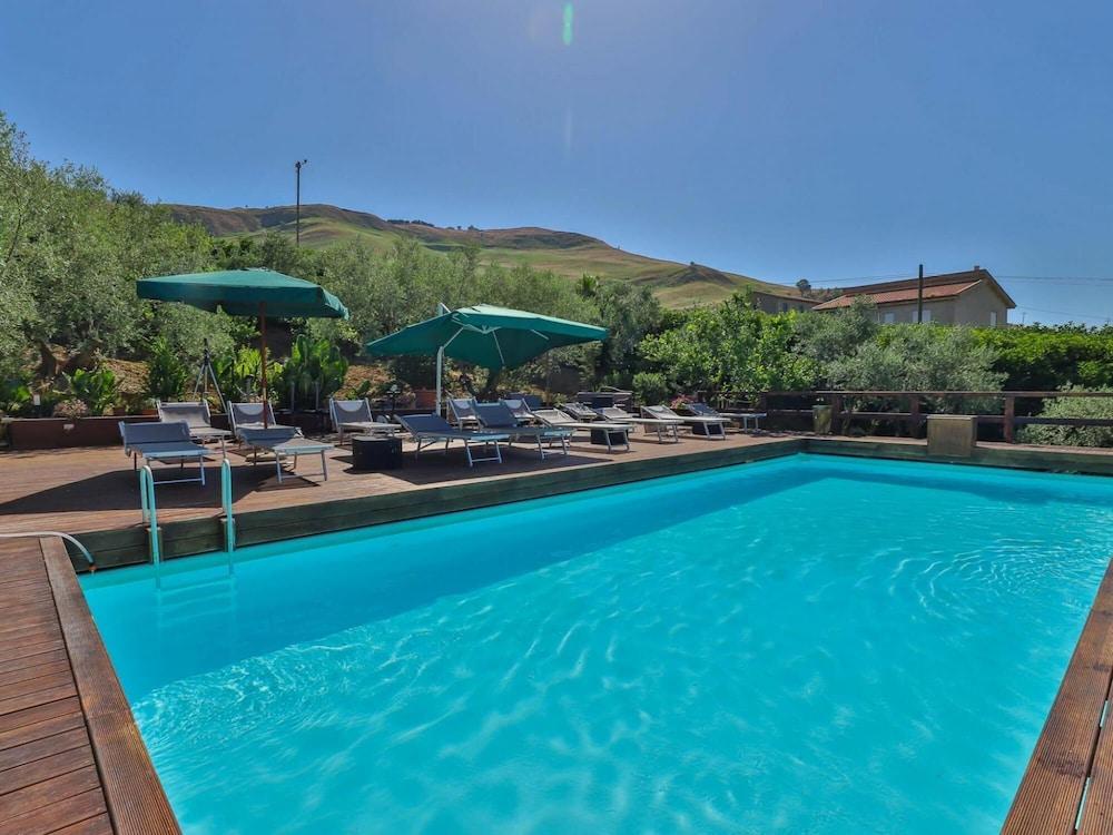 Agriturismo a Alia ID 3645