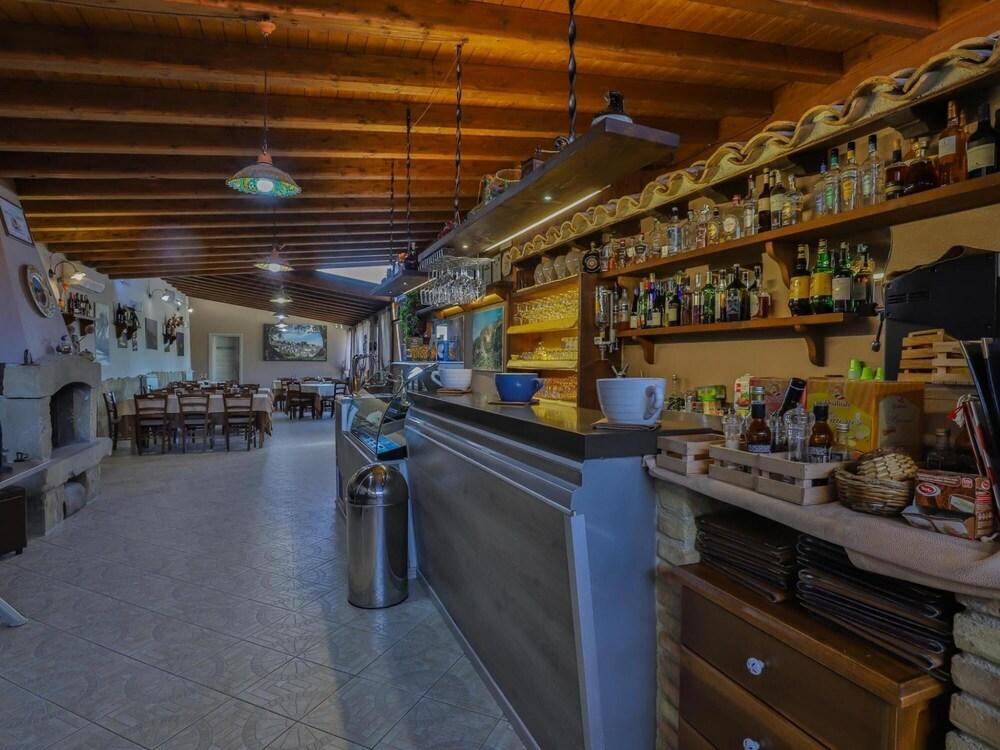 Agriturismo a Alia ID 3645