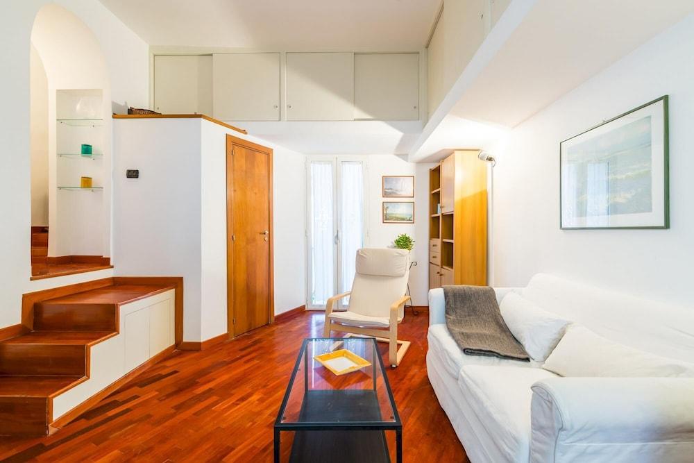 Parthenope s Eye on the Seafront