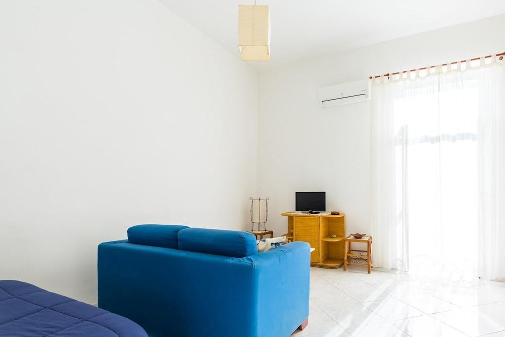 Riviera 40 - Cozy Flat Close the Promenade