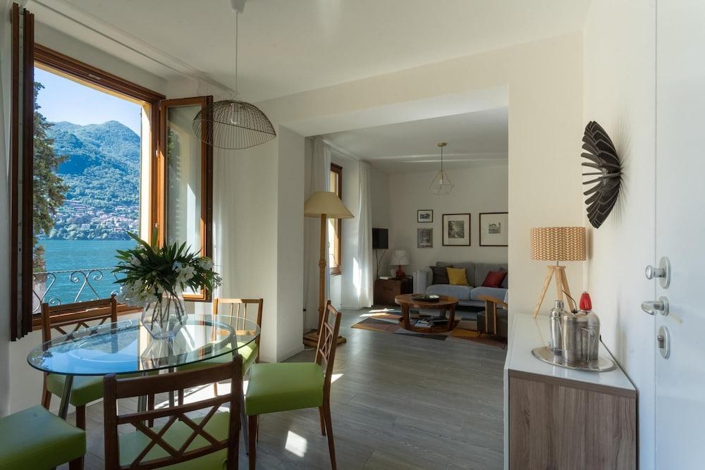 Co-b730-regi37a2 - Romantic Pier