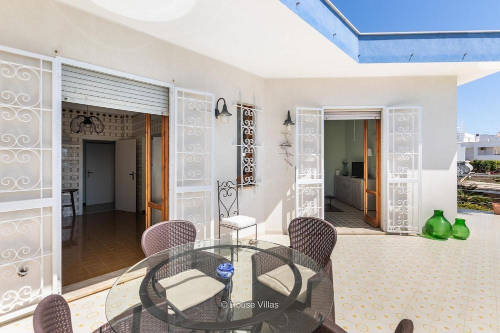 Baia Delle Sirene in Noto