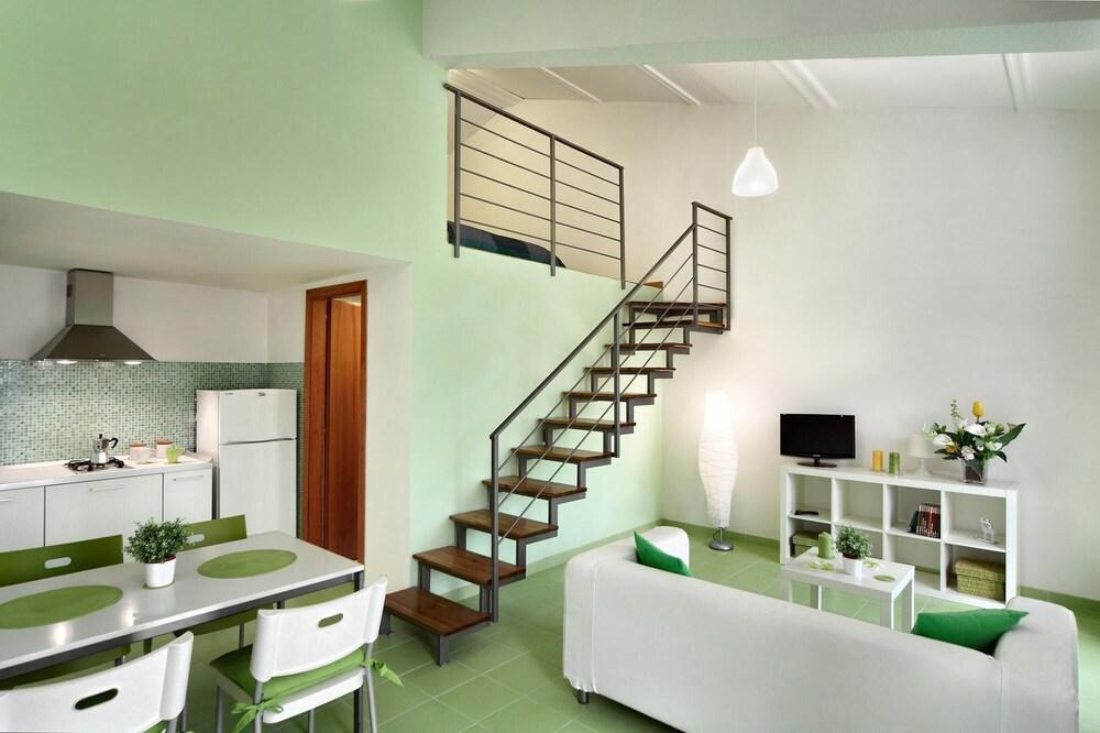 Monolocale 1 Sea Views Studio Apartment