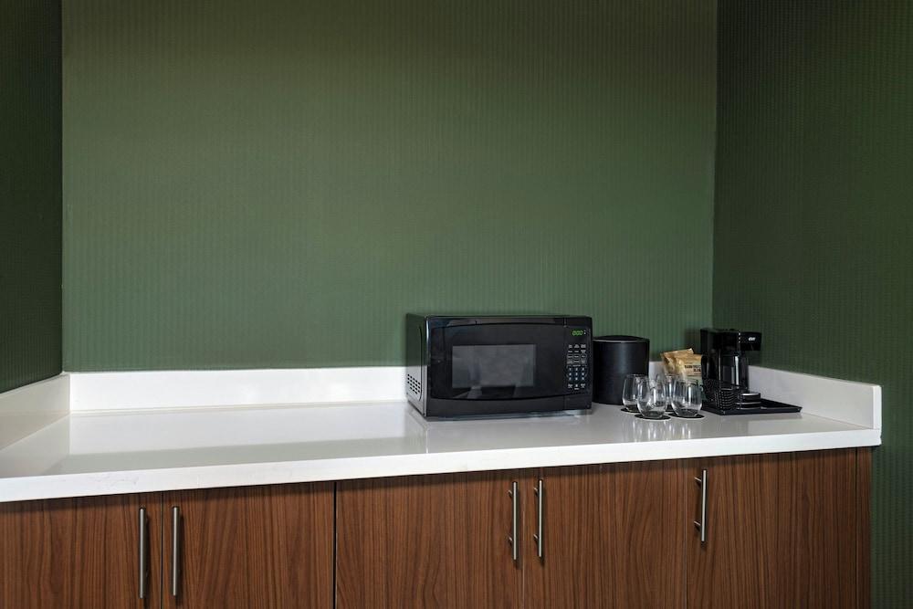 Courtyard By Marriott Austin Dripping Springs