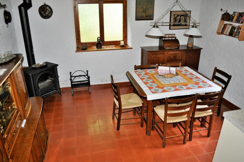 Mauri Cottage Lelgio