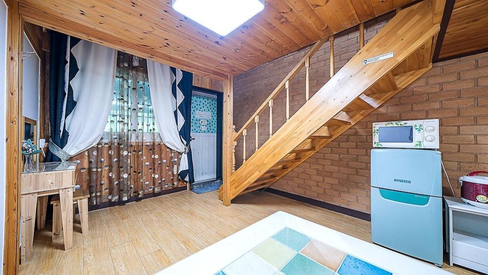 Gapyeong Acimpunggeongpension