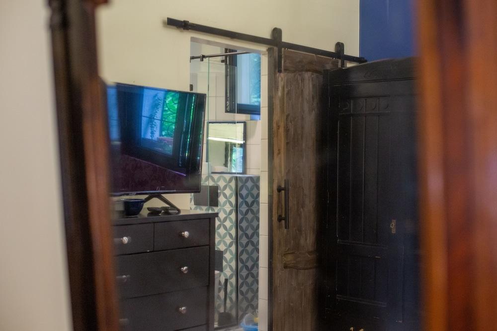 Stunning Studio Apartment in Beograd, Serbia