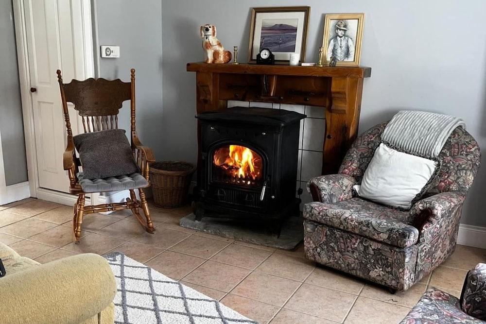 3br-sea View-fireplace-garden-free Parking