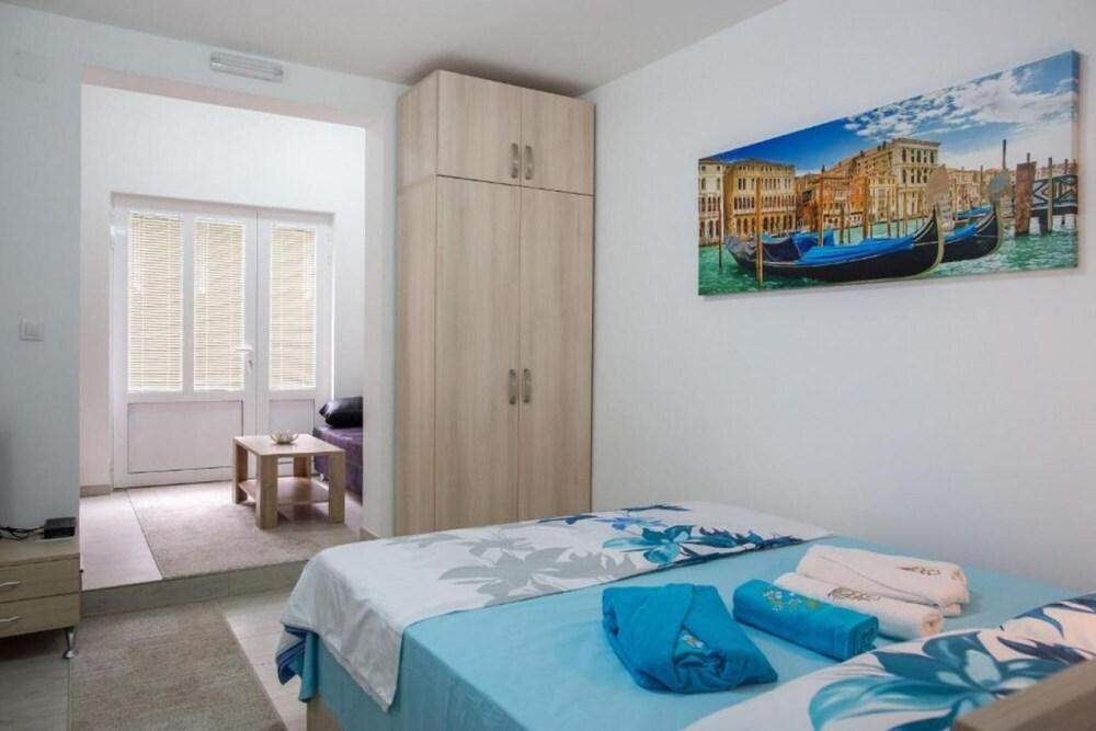 Cozy Studio With Shared Pool in Pr anj Montenegro