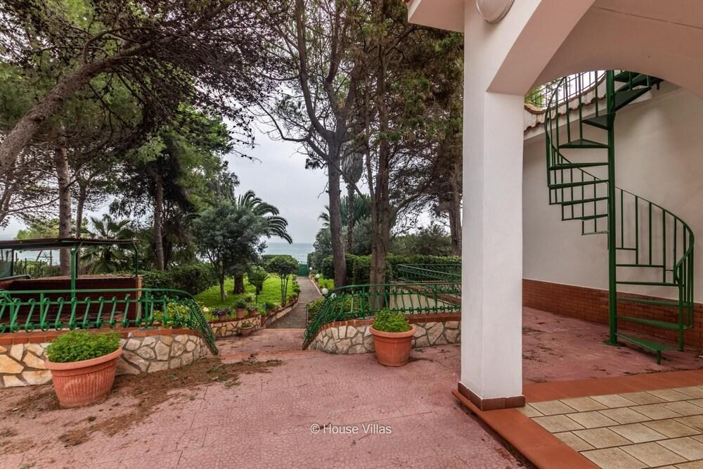 Il Giardino sul Mare