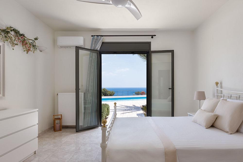 Aphaia Villas Aegina