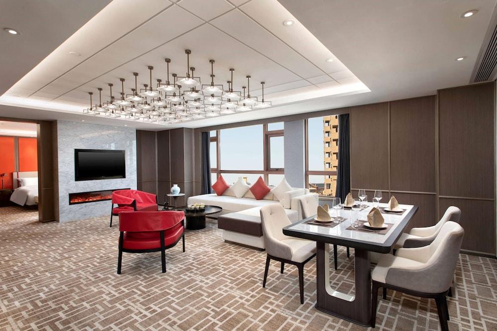 Ramada Plaza by Wyndham Poyang