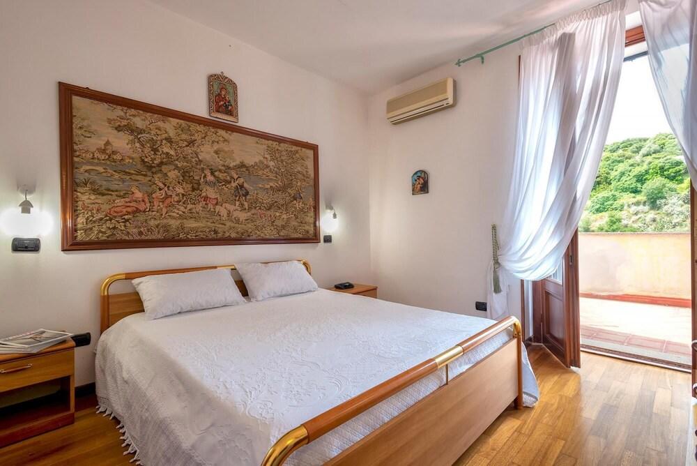 Casa Janas in Sedini