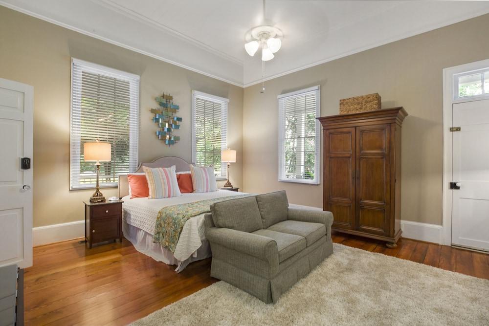 Liberty Hall Bed and Breakfast