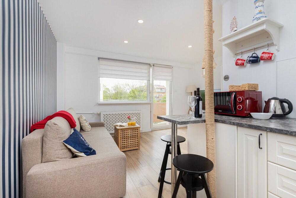 Marine Sopot Studio by Renters