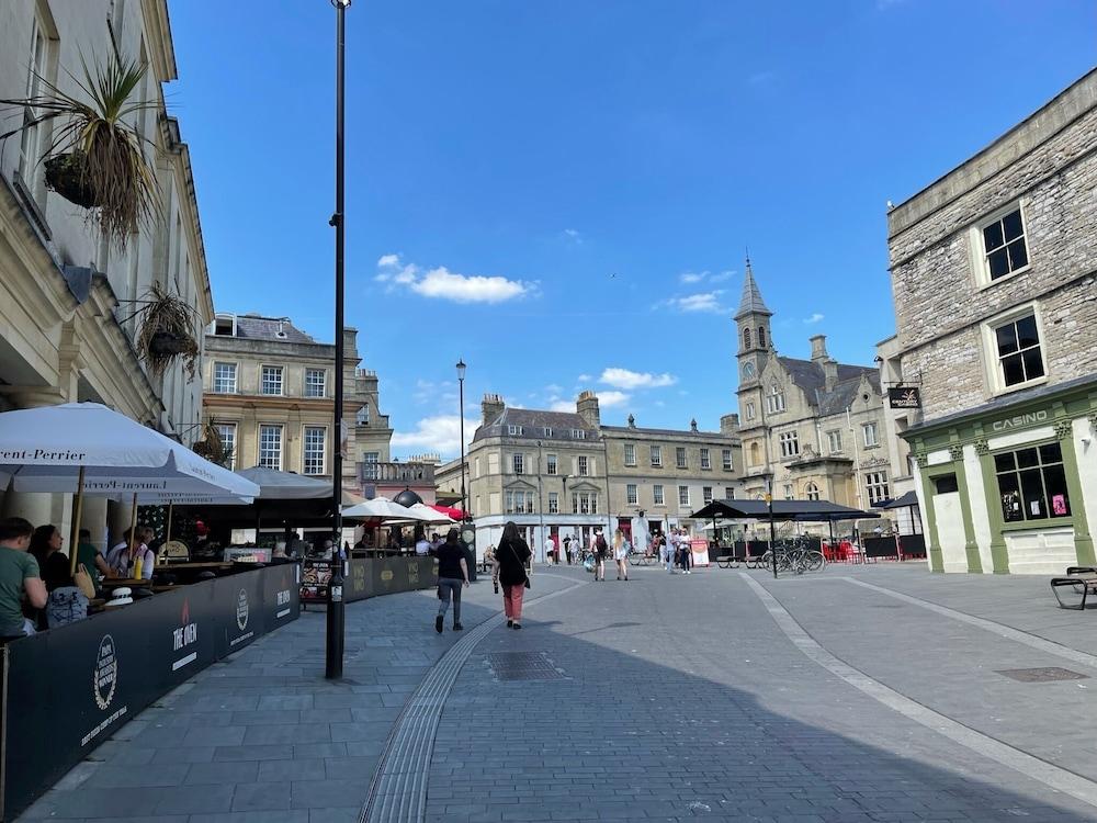 The Basement Flat Bath