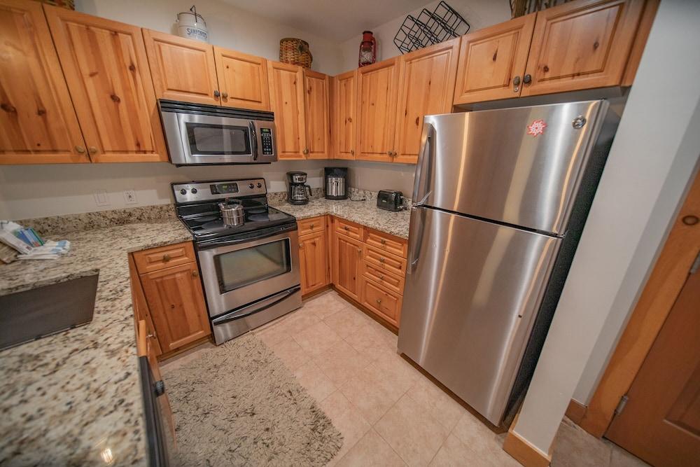 Expedition Station 8592