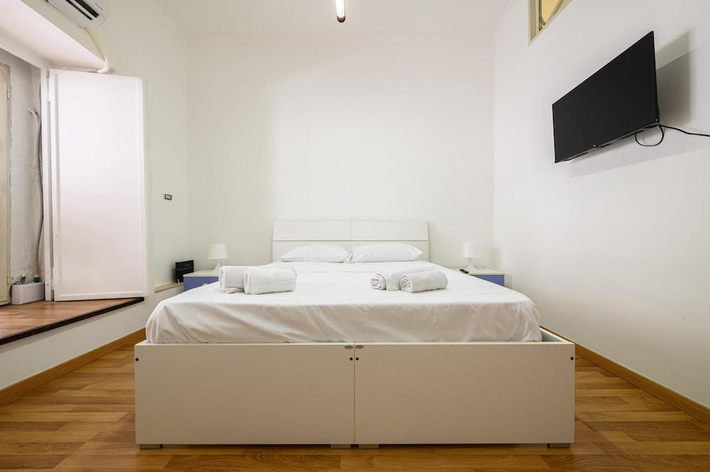 Via Lanzieri 38 in Napoli