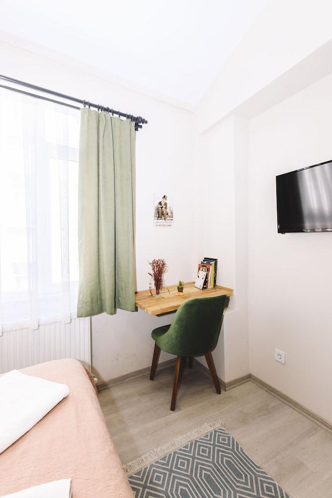 Cozy Private Room at  Taksim