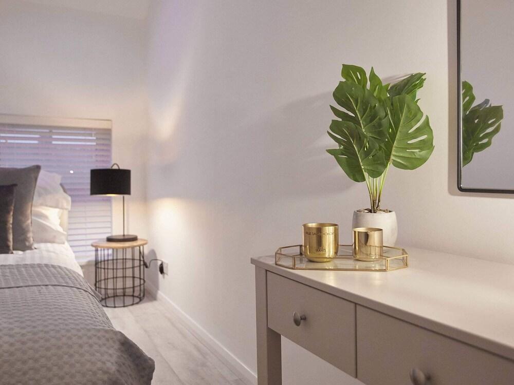 The Surfer s Loft Apartment