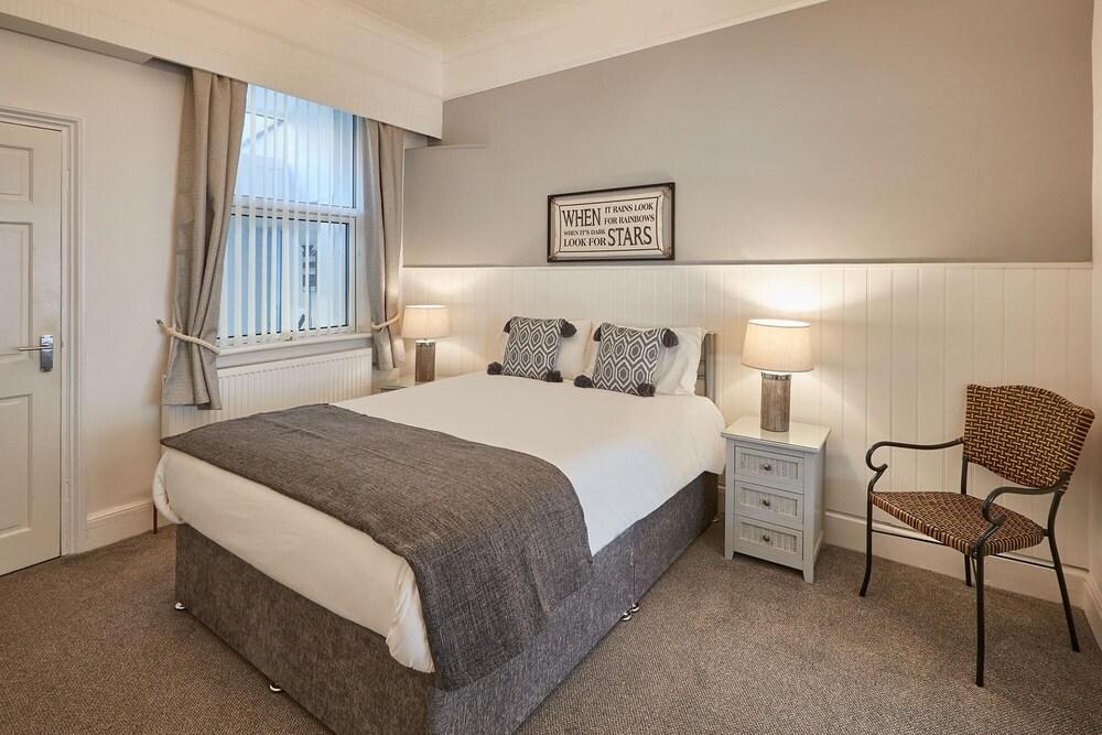 Apartment 1 at Glencoe