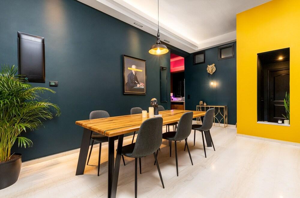 Mimosa Urban Habitation