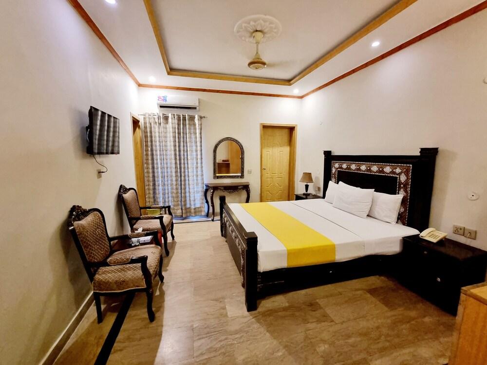 Royal Continental Hotel