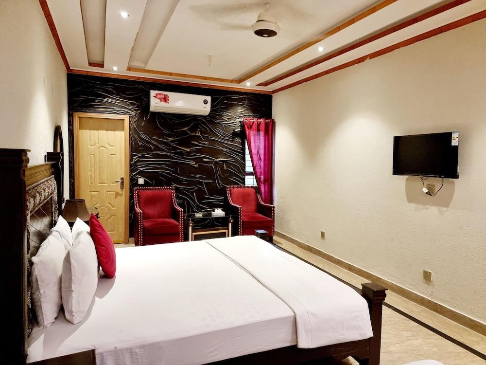 Royal Continental Hotel