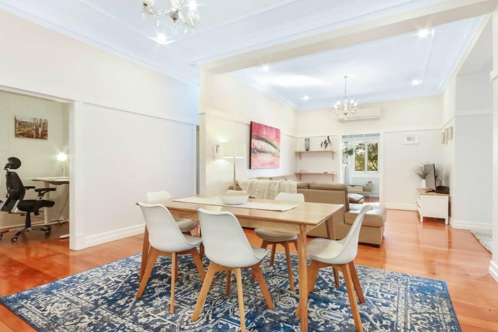 Charming 3 Bedroom House in Coorparoo