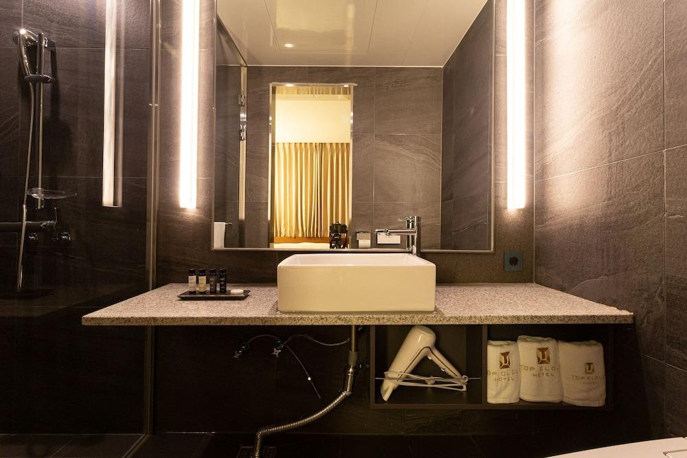 Topcloud Hotel Iksan