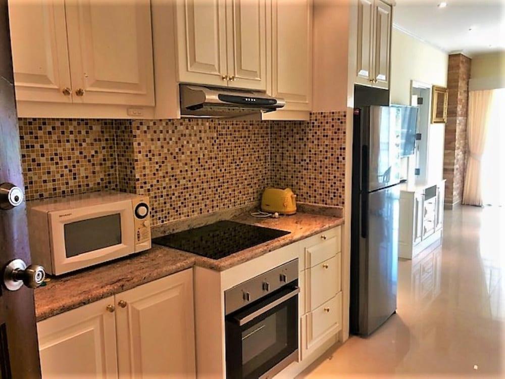 1-bed in View Talay 5D - Sleeps 2 - Close to Beach