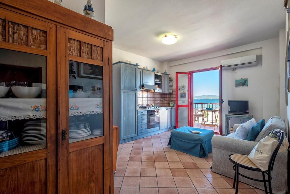 Sardinia Re - Palm Beach