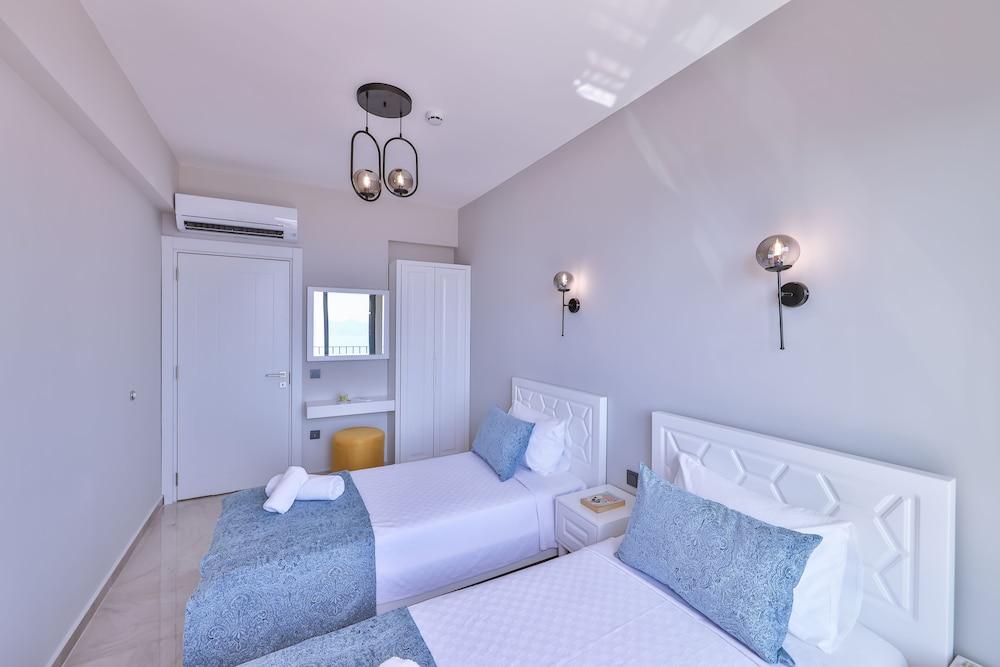 Mare Vista Suite Apart