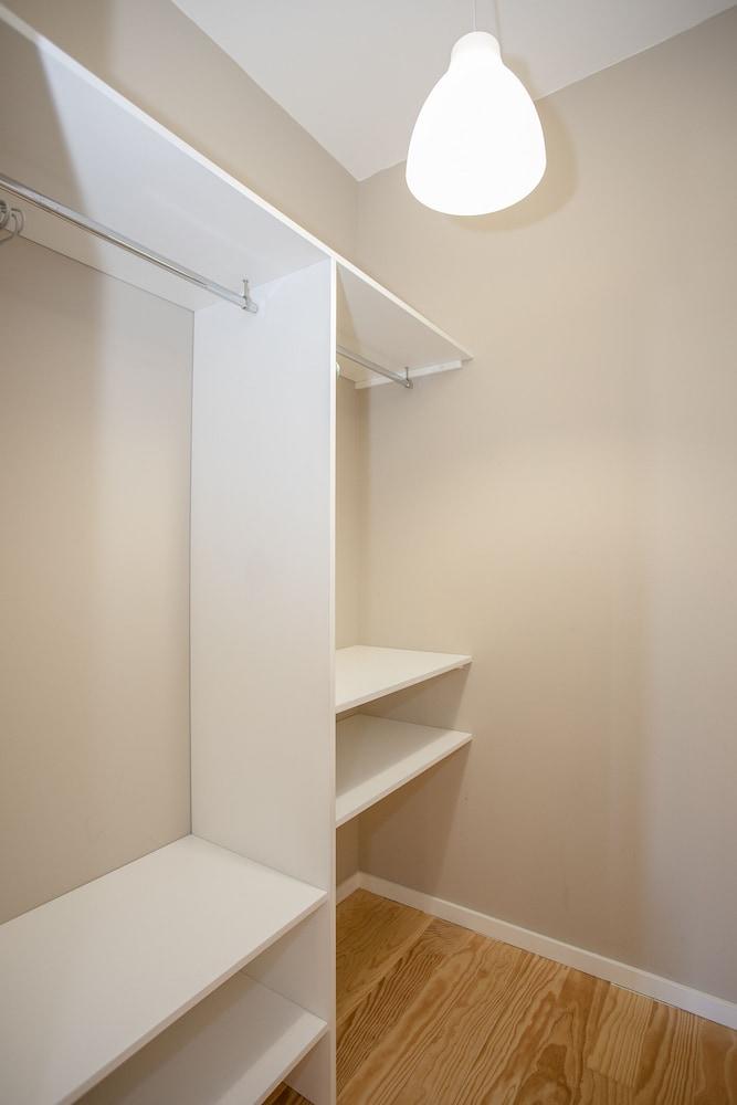 Liiiving - Balcony Design Apartment