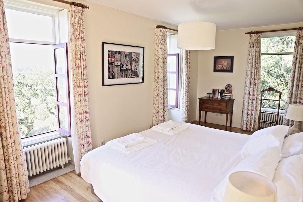 Liiiving - Countryside Pool Villa